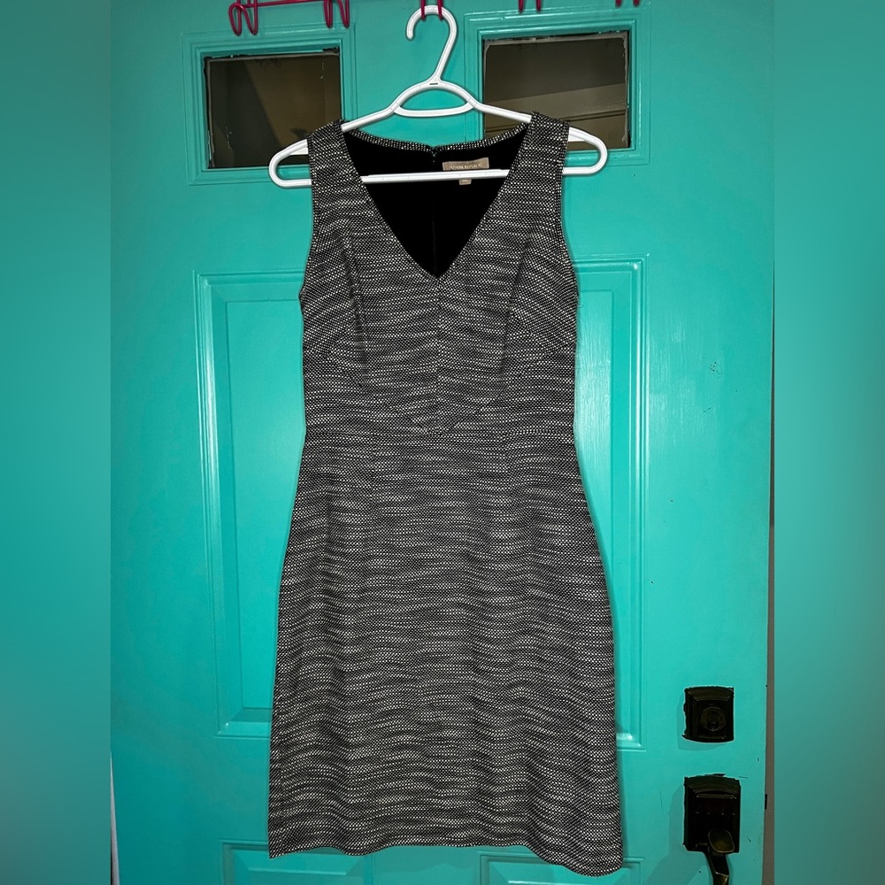Tweed Banana Republic Sleeveless Sheath Dress, size 4.